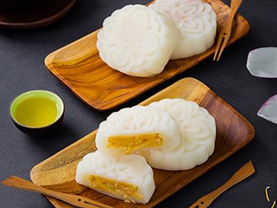 Bánh dẻo sen nhuyễn hạt dưa